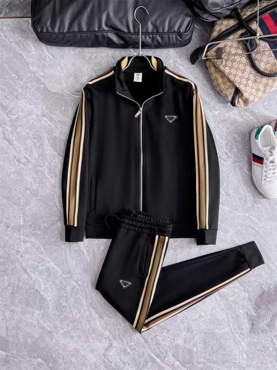 Picture of Prada Sweater Suits _SKUPradaM-3XL12yn21941864